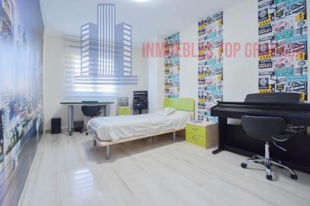 Venta de piso en Granada