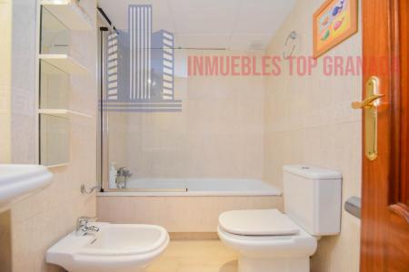 Venta de piso en Granada