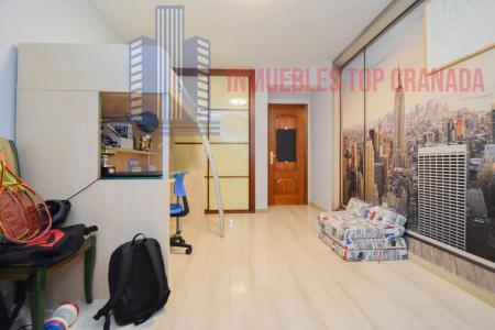 Venta de piso en Granada