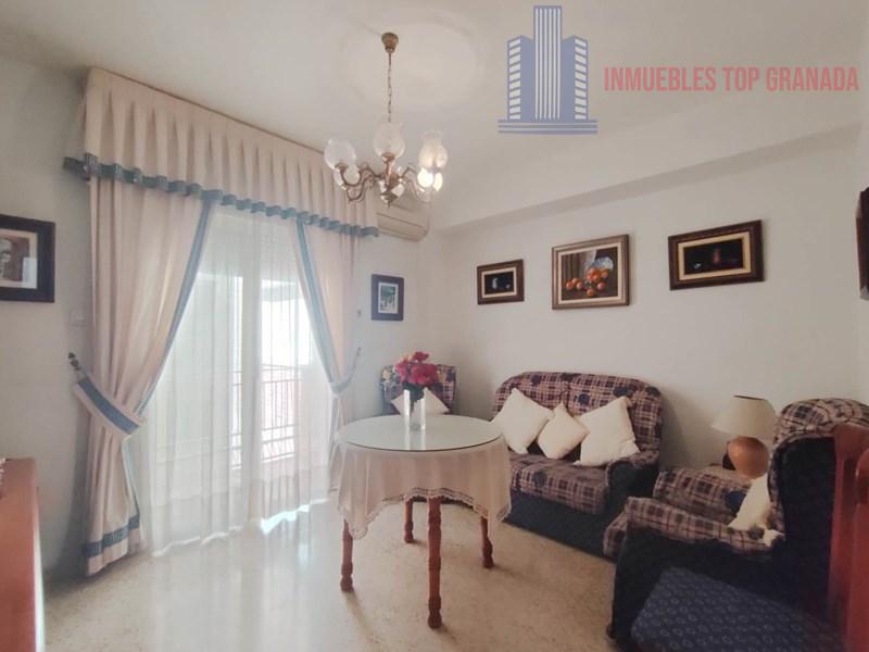 Venta de piso en Granada