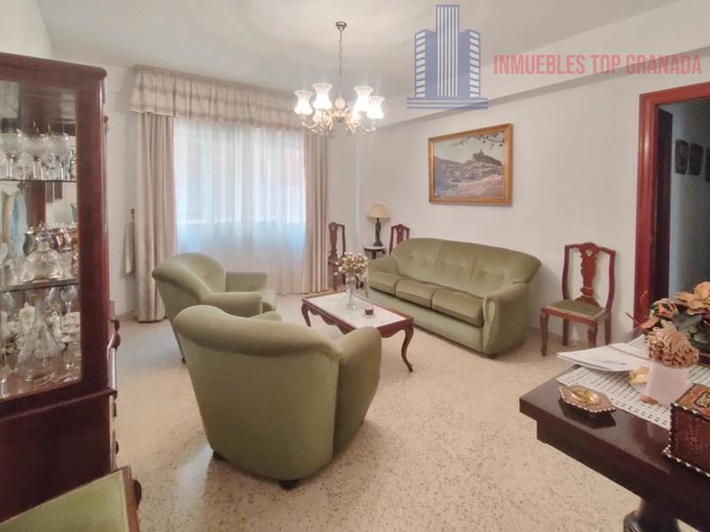 Venta de piso en Granada