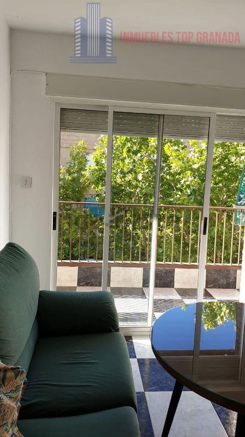 For rent of flat in Granada
