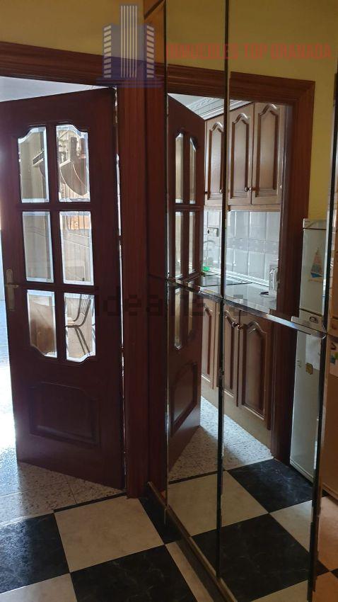 For rent of flat in Granada