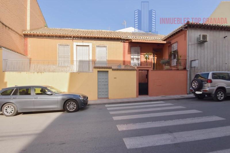 For sale of house in Atarfe