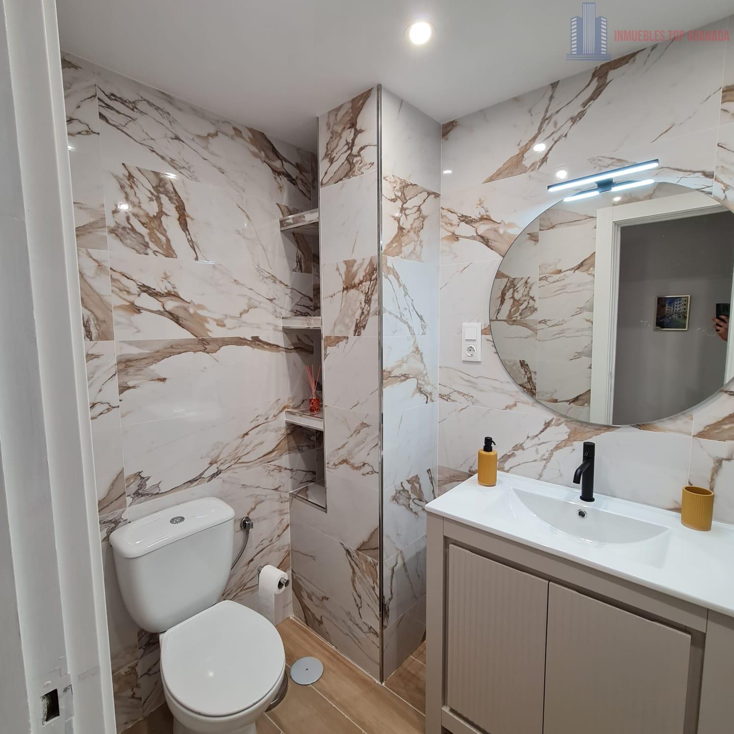 For rent of flat in Granada