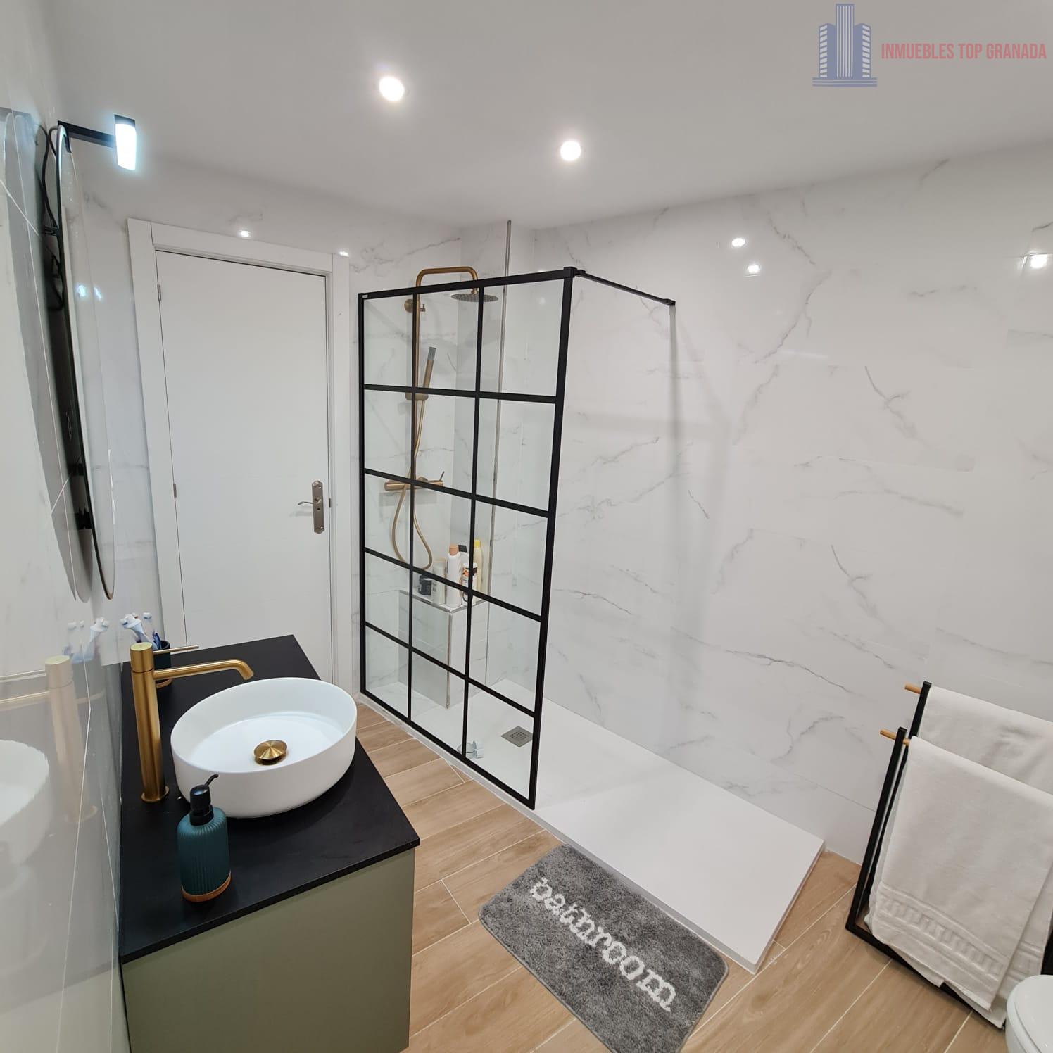 For rent of flat in Granada