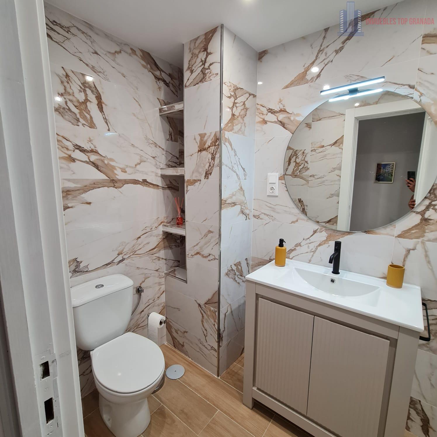 For rent of flat in Granada