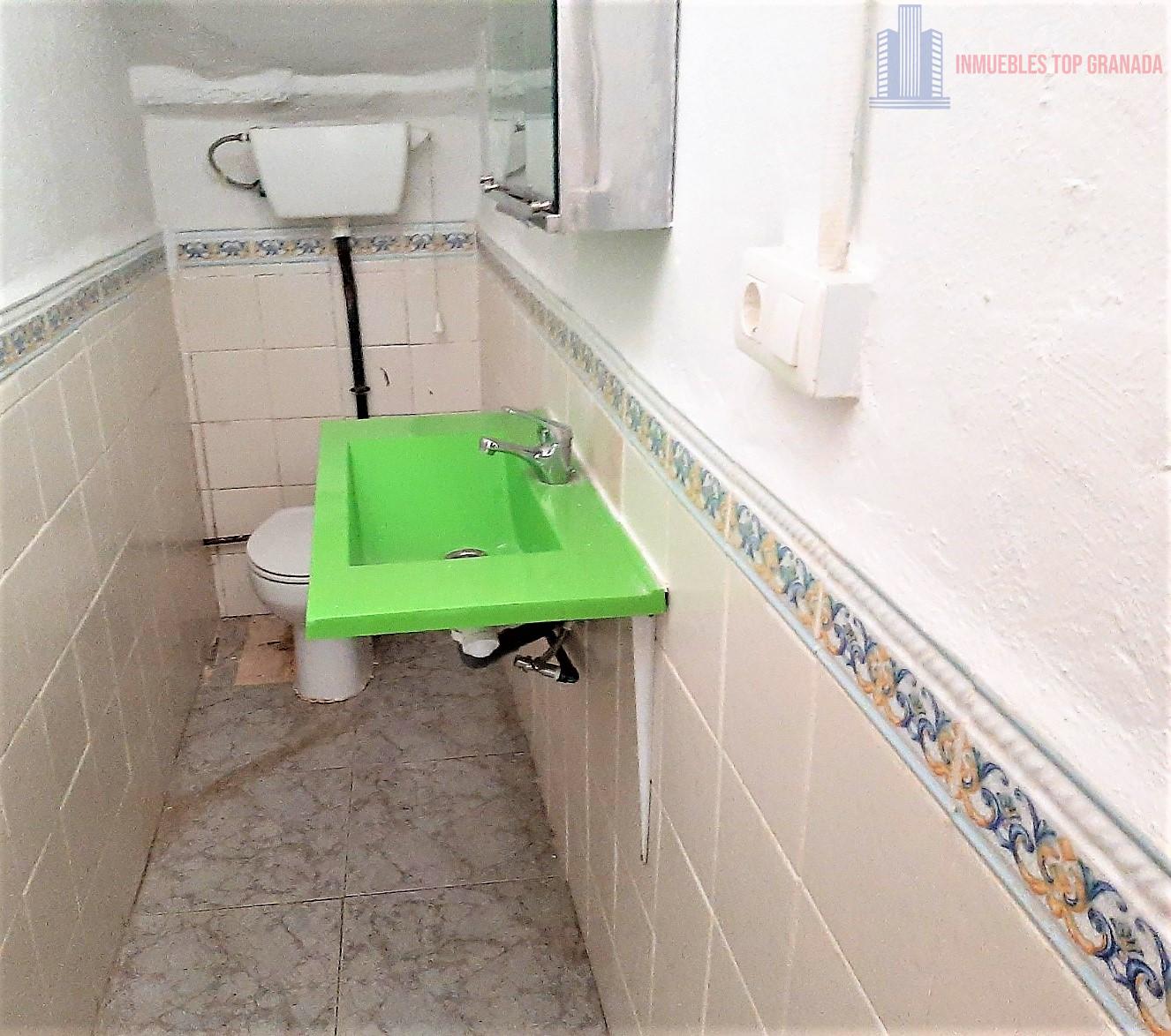 For sale of house in Moraleda de Zafayona
