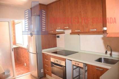 For sale of flat in Granada