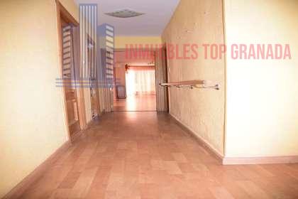 For sale of flat in Granada