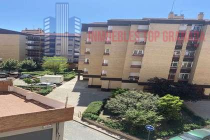 For sale of flat in Granada