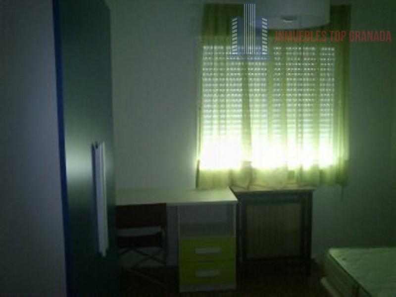 For rent of flat in Granada