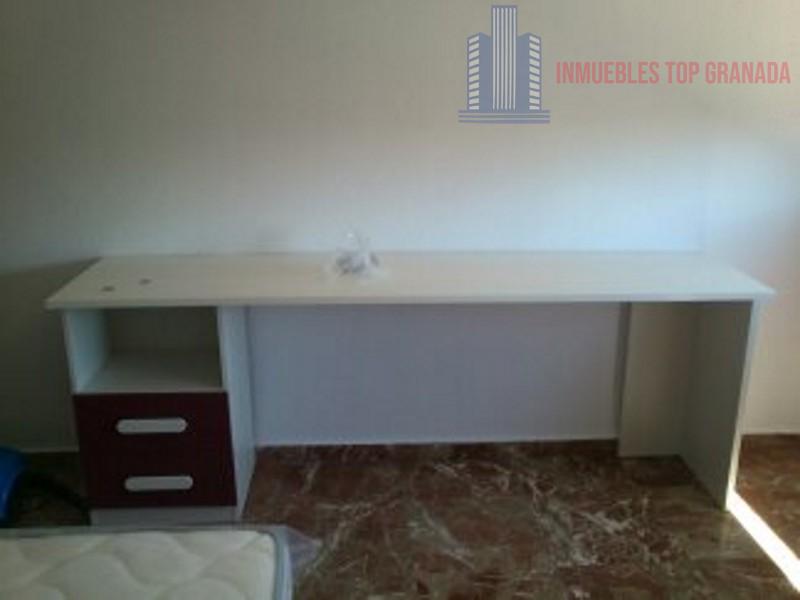 For rent of flat in Granada