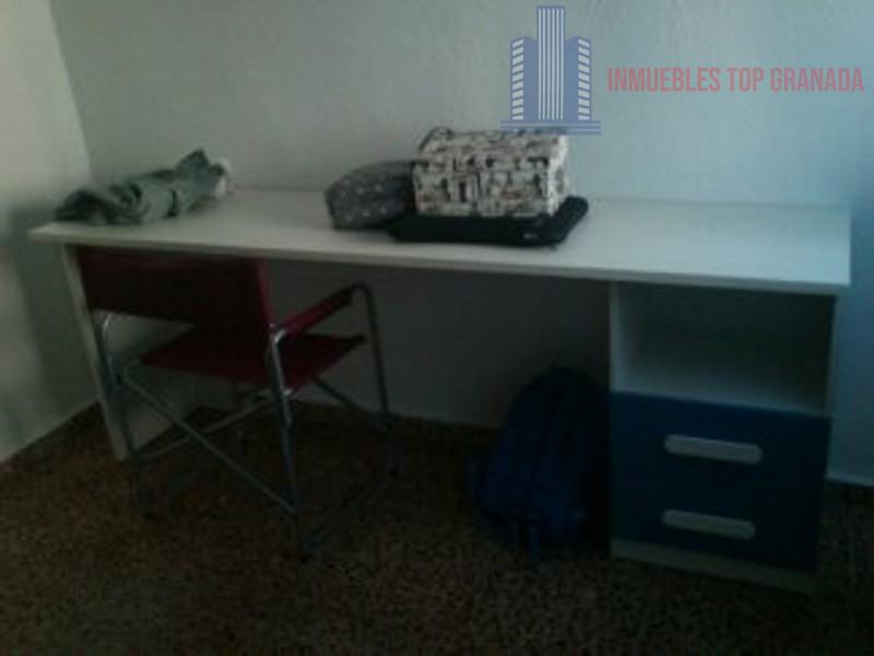 For rent of flat in Granada