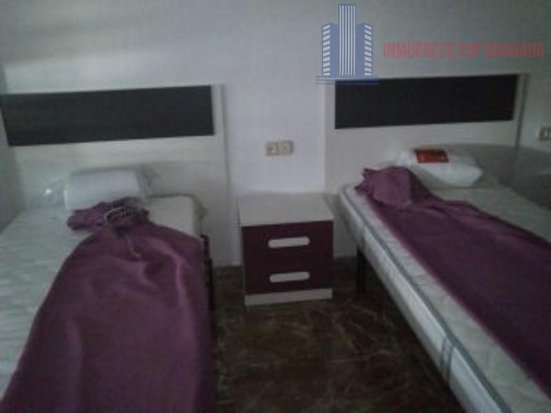 For rent of flat in Granada