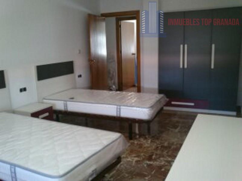 For rent of flat in Granada