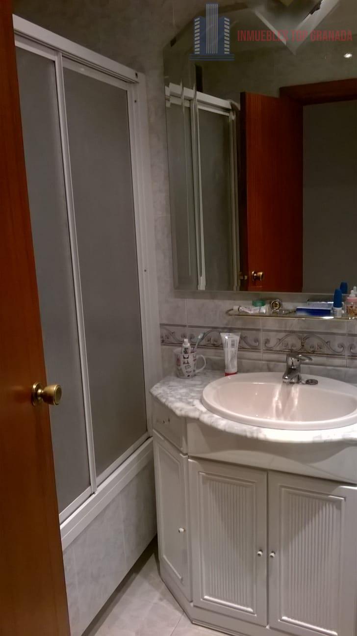 For rent of flat in Granada