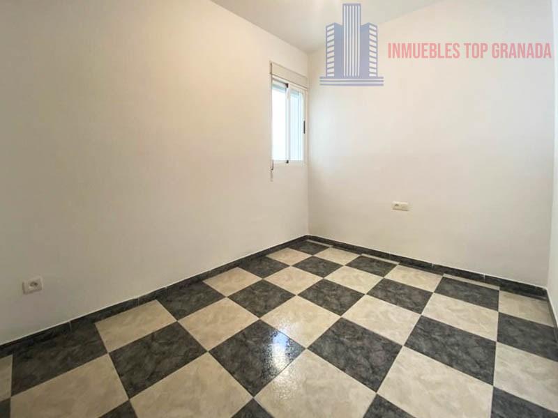 For sale of flat in Maracena