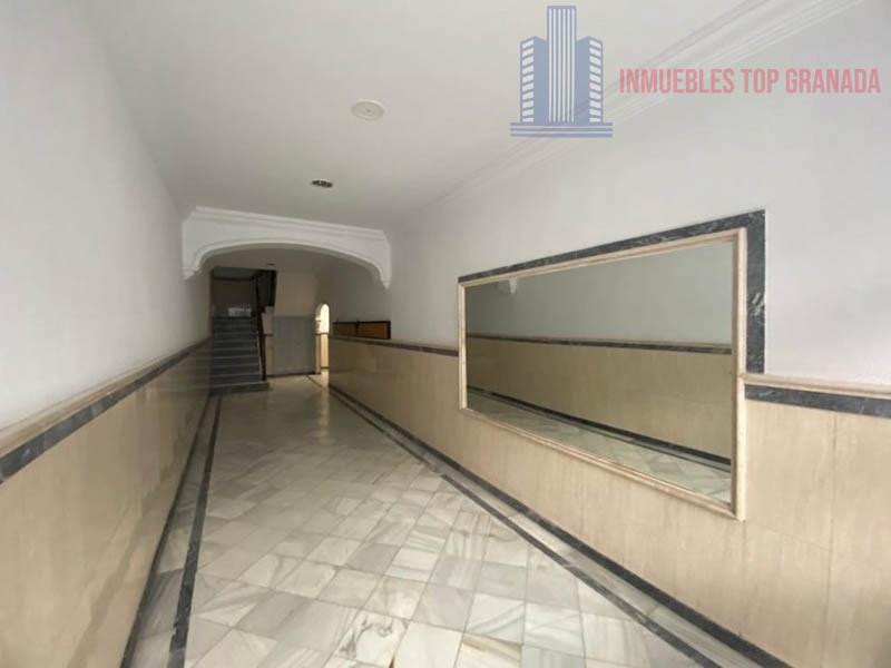 For sale of flat in Maracena