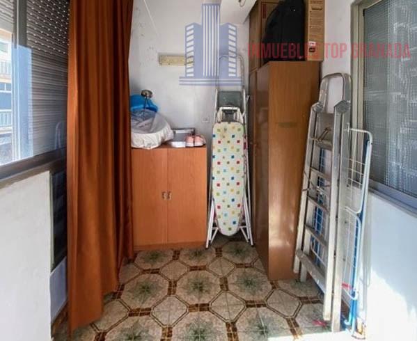 Venta de piso en Granada