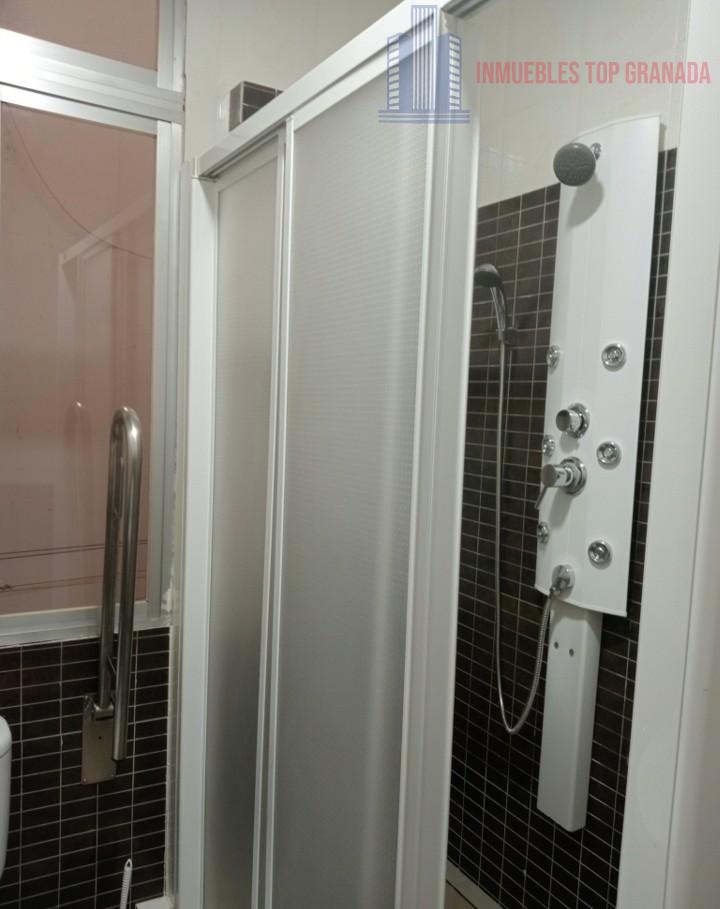 For rent of flat in Granada