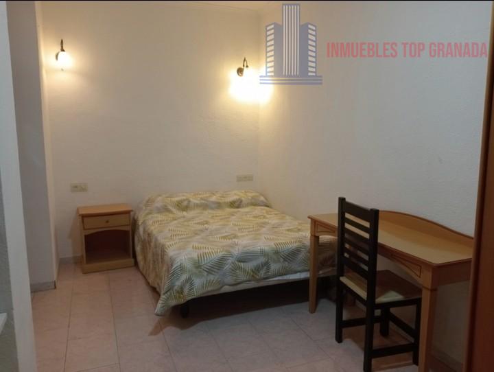 For rent of flat in Granada