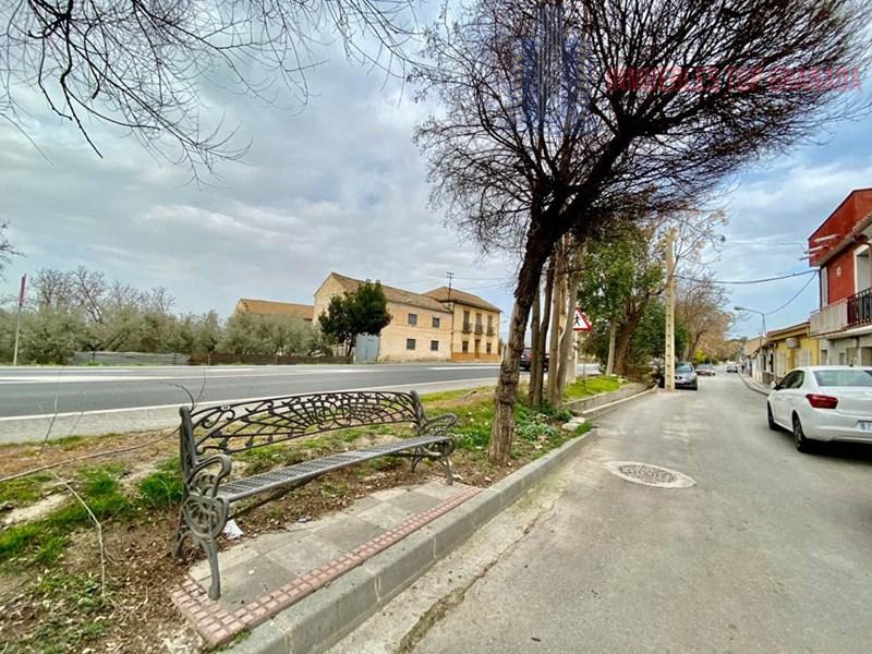 Venta de casa en Atarfe