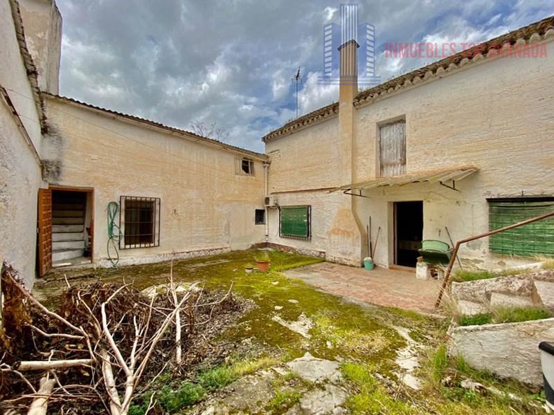 Venta de casa en Atarfe