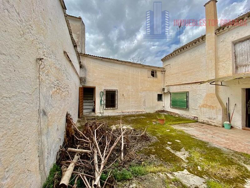 Venta de casa en Atarfe