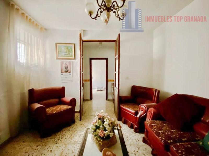 Venta de casa en Atarfe