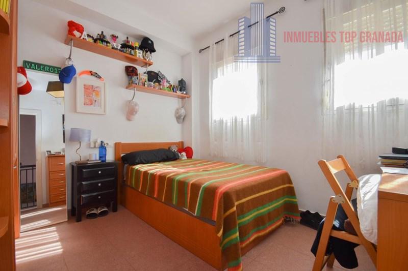 Venta de casa en Granada