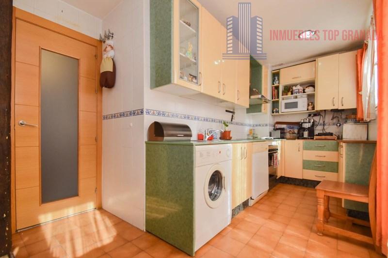 Venta de casa en Granada