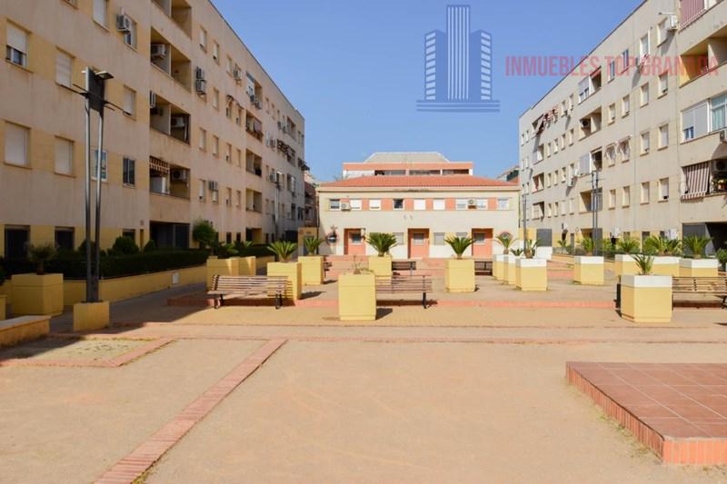 Venta de casa en Granada