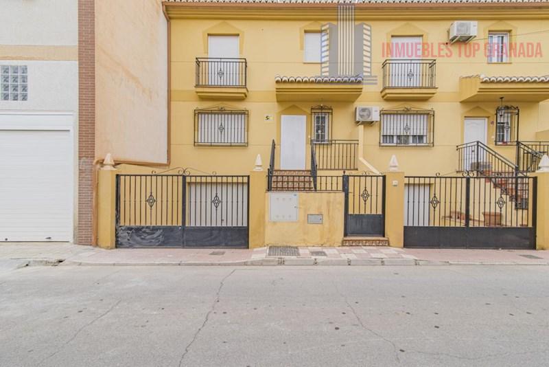 For sale of house in Cijuela