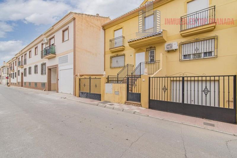 For sale of house in Cijuela