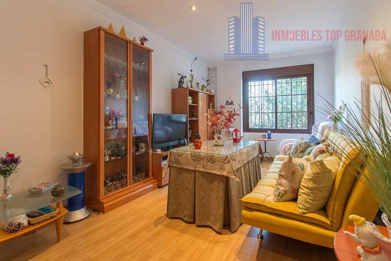 For sale of flat in La Zubia