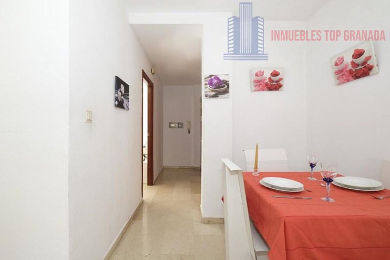 For sale of flat in Cenes de la Vega