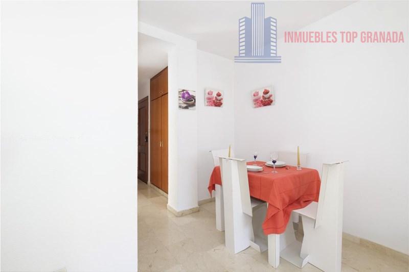 For sale of flat in Cenes de la Vega