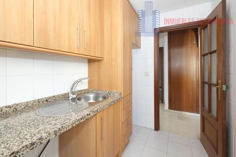 For sale of flat in Cenes de la Vega