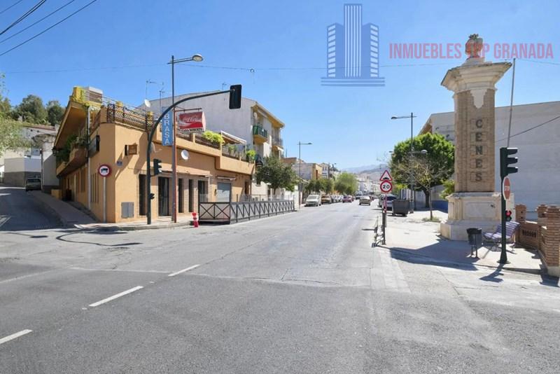 For sale of flat in Cenes de la Vega