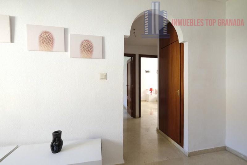 For sale of flat in Cenes de la Vega