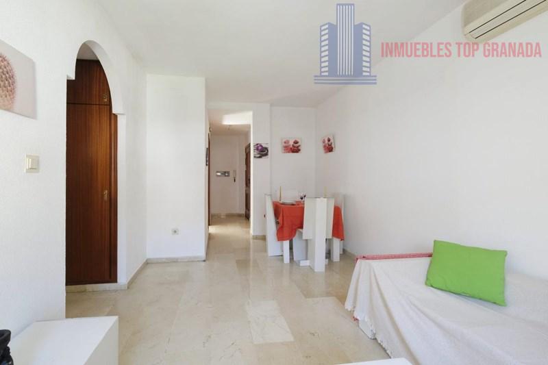 For sale of flat in Cenes de la Vega