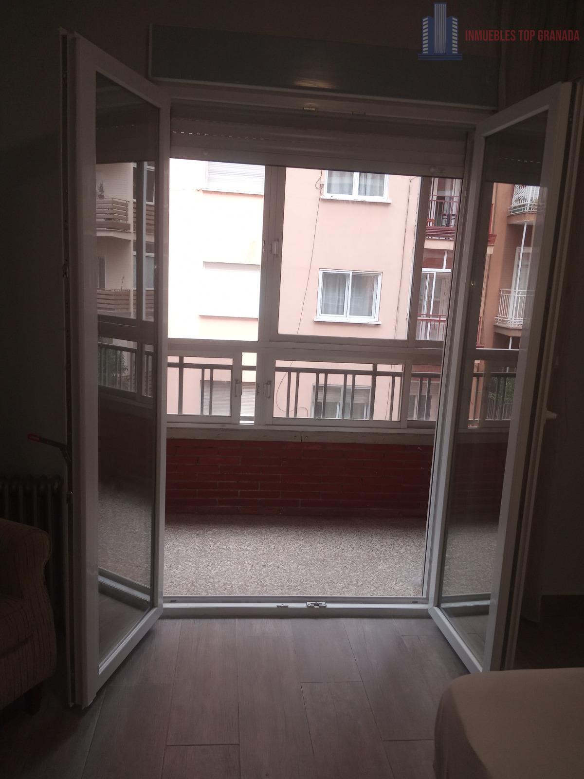 For rent of flat in Granada