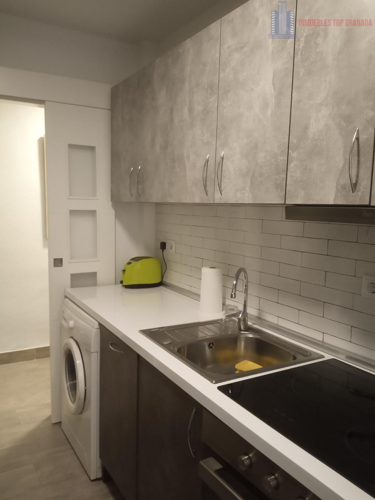 For rent of flat in Granada