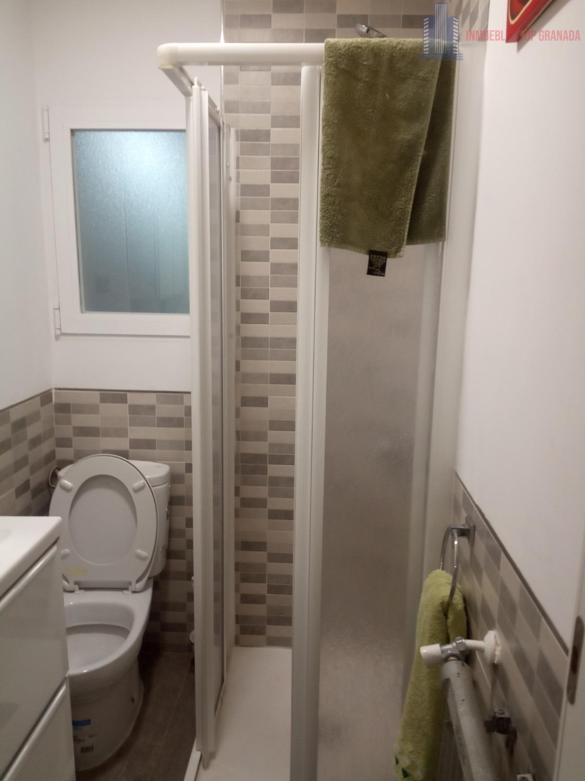 For rent of flat in Granada