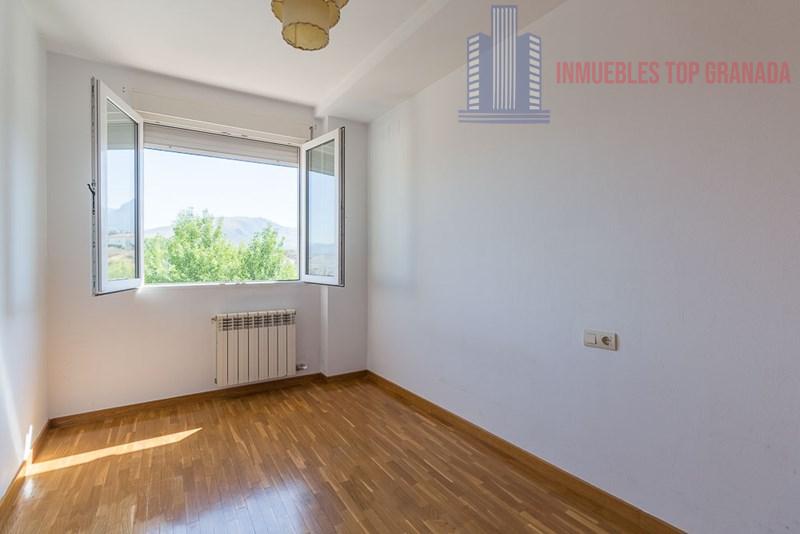 For sale of house in Monachil