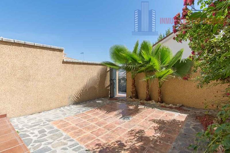 For sale of house in Monachil