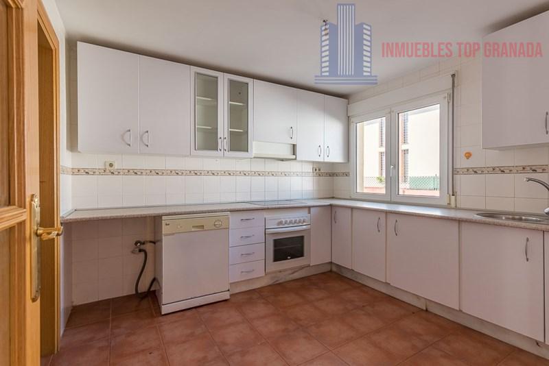 For sale of house in Monachil
