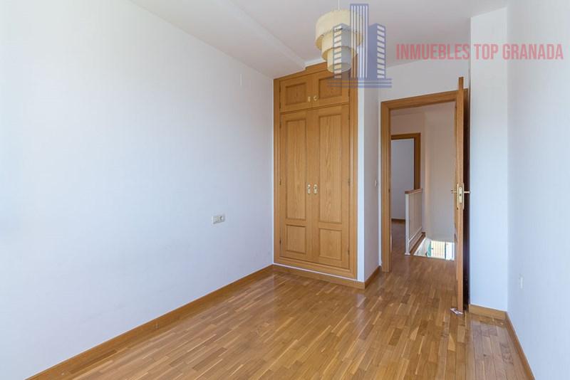 For sale of house in Monachil