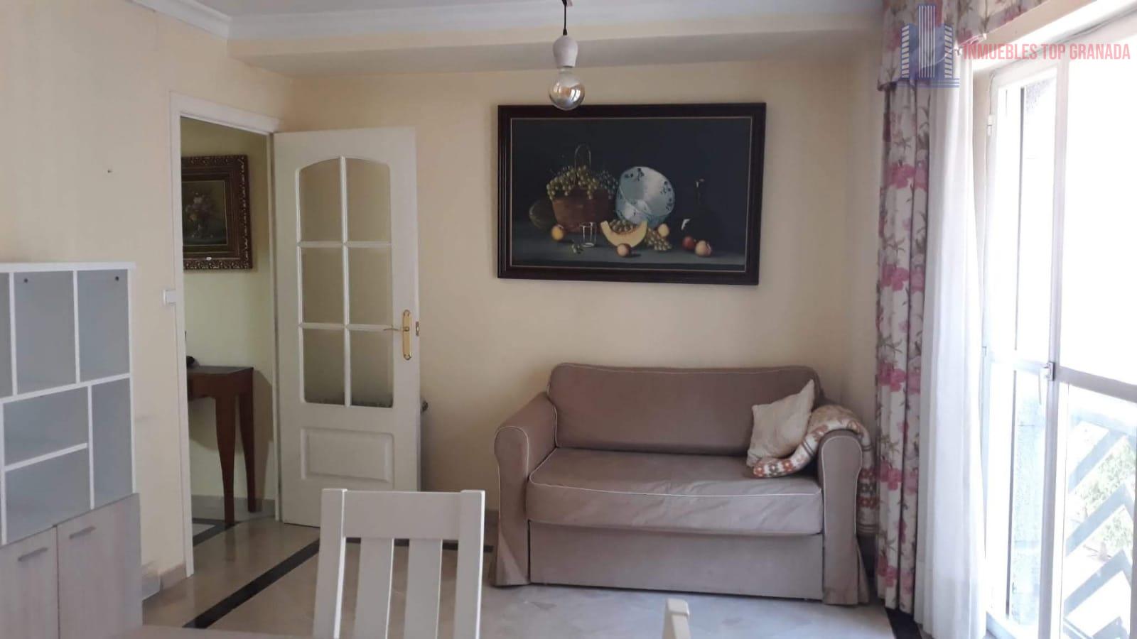 For rent of flat in Granada